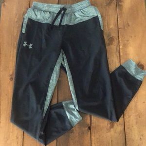 Boy’s Under Armour Pants Size Youth Medium